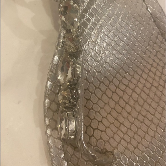 Sandals - Picture 4 of 4